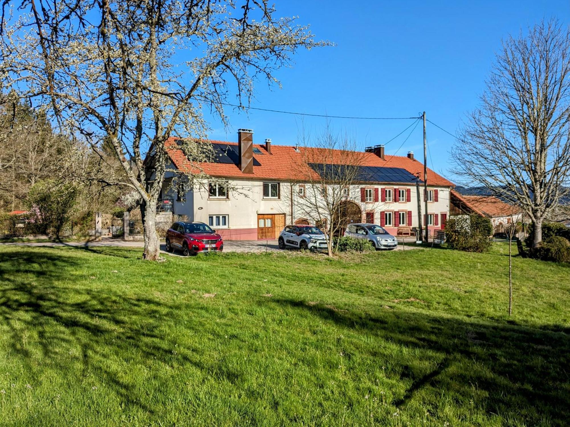 Gites Le Verger Taintrux Exterior foto